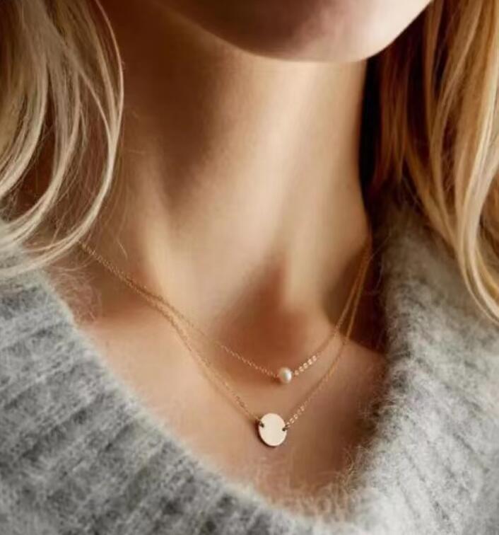Multi-layered pearl small round piece minimalist chain necklace